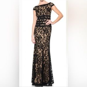 Tadashi Shoji EMBROIDERED LACE BOATNECK GOWN (nude underlay with black lace)